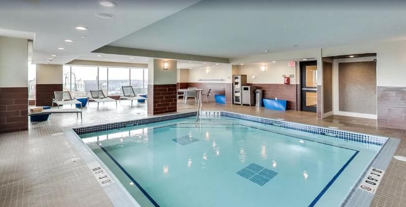 Doubletree By Hilton Edmonton Downtown Hotel Eksteriør billede